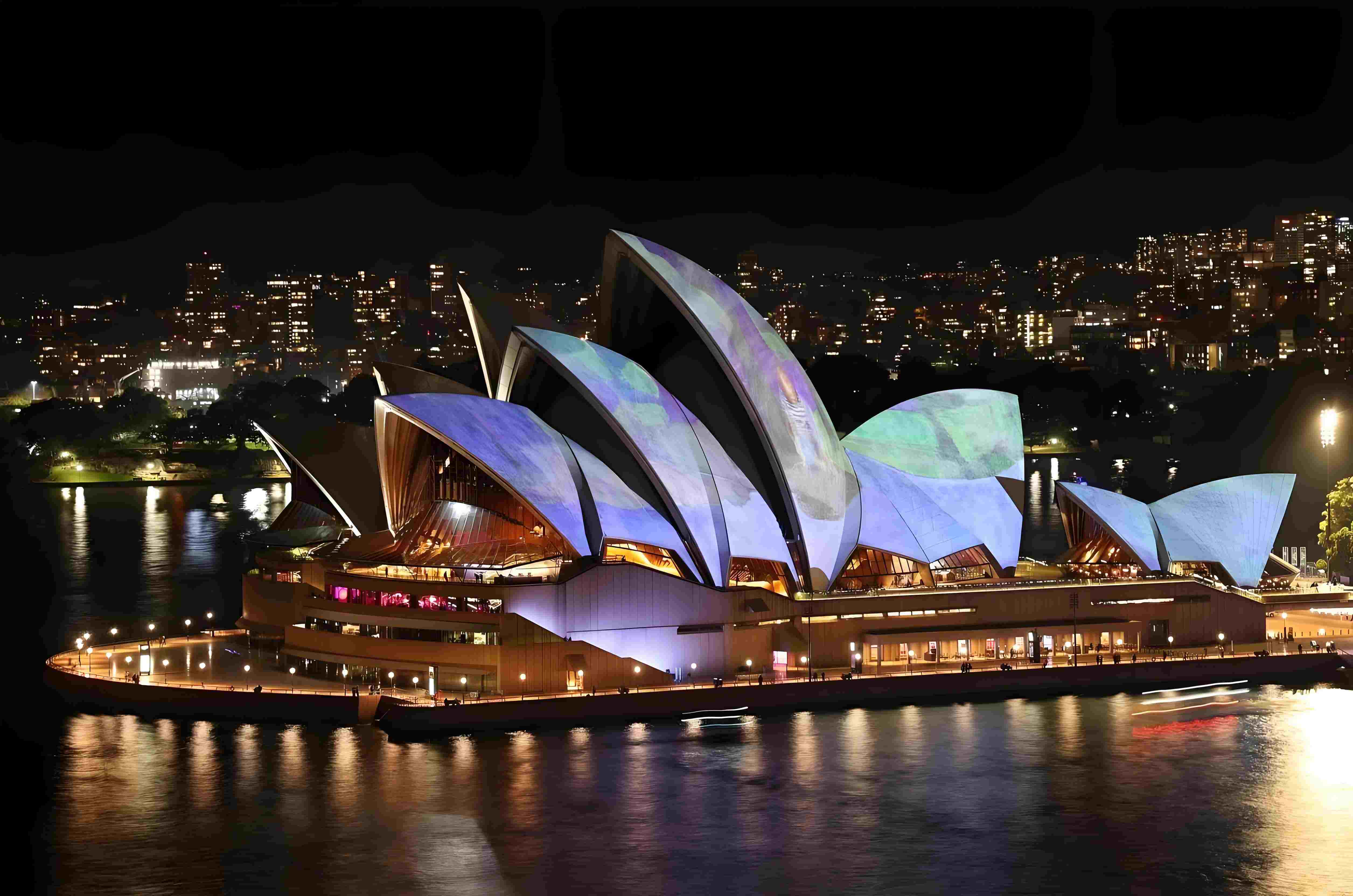 7-day private tour in Sydney, Australia [4-diamond] for a more comfortable journey. 